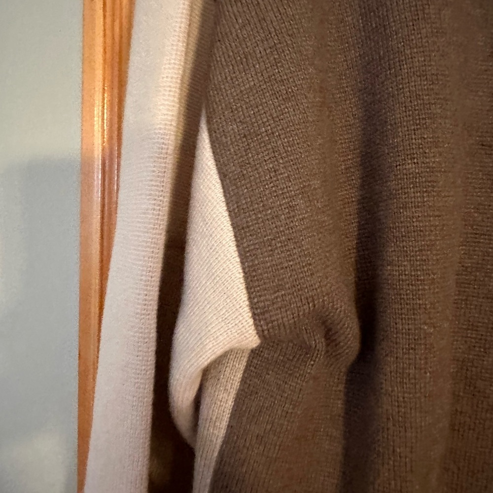 New Naadam wool cardigan - Picture 9 of 9